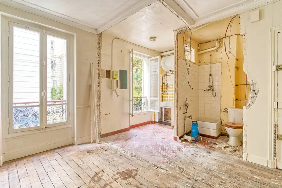 Pièce de vie avant travaux, appartement du Cannet